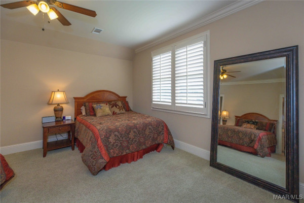 6224 HUNTERS Grove