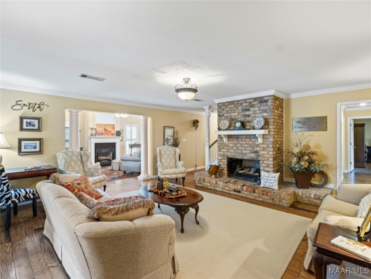 2055 Ray Thorington Road