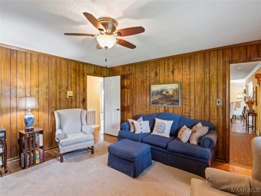 2055 Ray Thorington Road