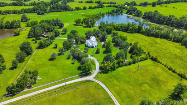 457 Hummingbird Lane