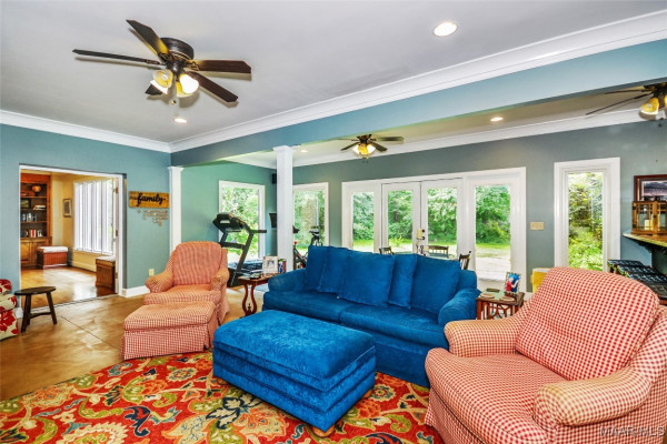 9171 VAUGHN Road