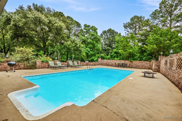 9171 VAUGHN Road