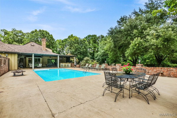 9171 VAUGHN Road