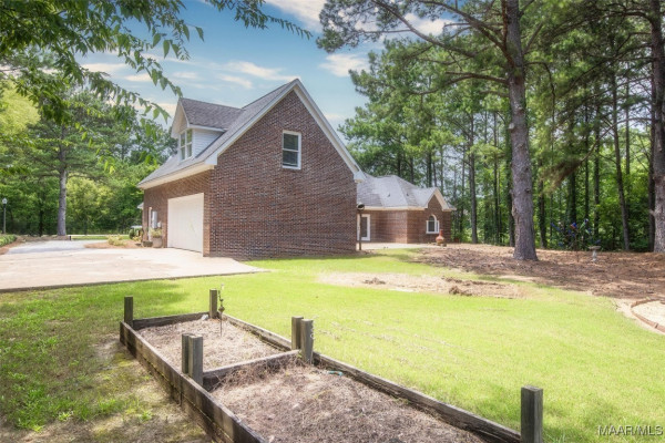 201 Laurel Springs Court