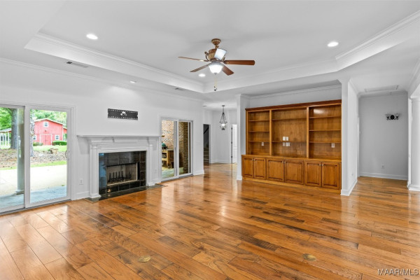 201 Laurel Springs Court