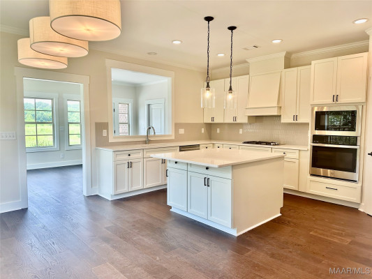 3906 Turning Leaf Lane