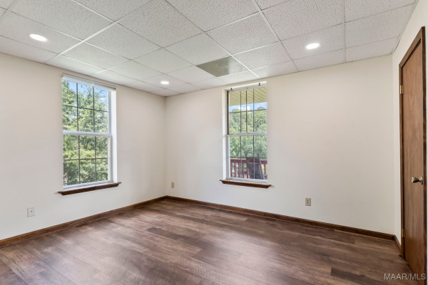 455 County Road 926 .