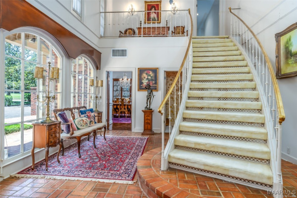 2722 Lansdowne Drive