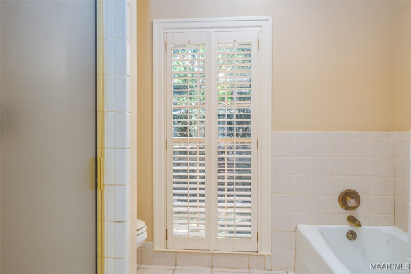 2722 Lansdowne Drive