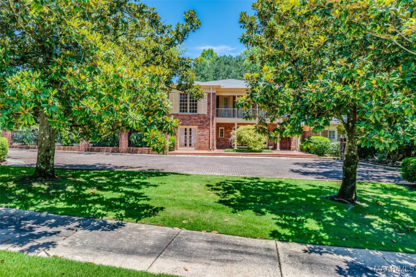 2722 Lansdowne Drive