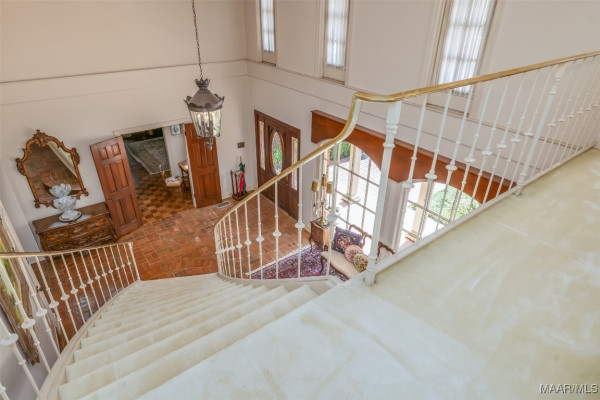 2722 Lansdowne Drive