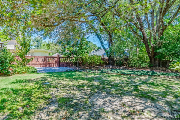 2722 Lansdowne Drive