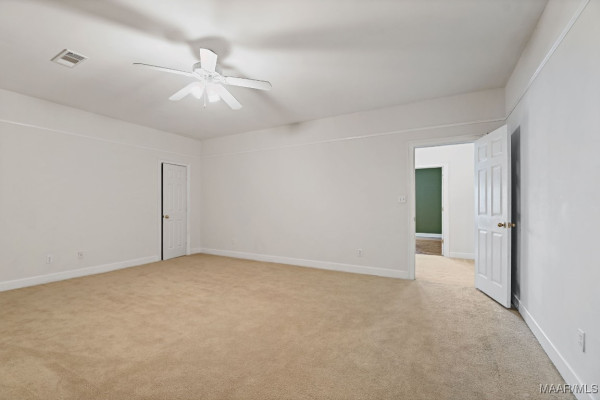 3857 LLYDE Lane