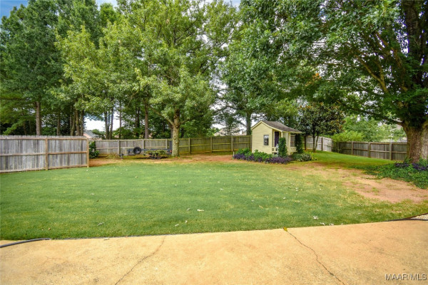 230 MAGNOLIA Place
