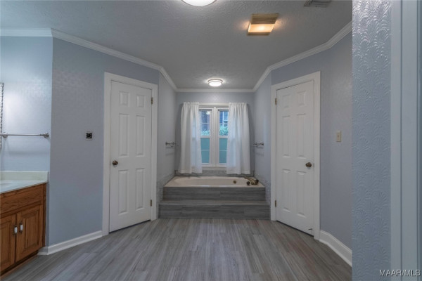 809 Wynwood Drive