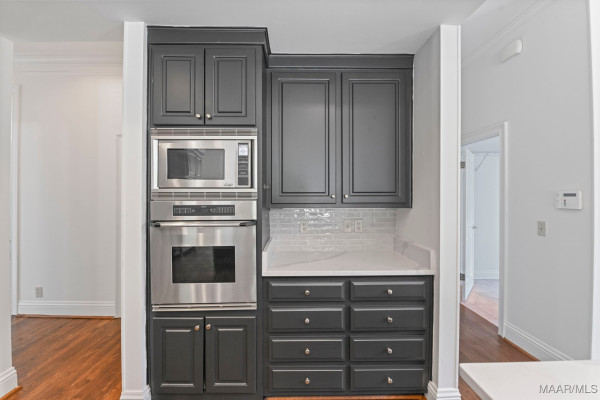 7863 Lakeridge Drive