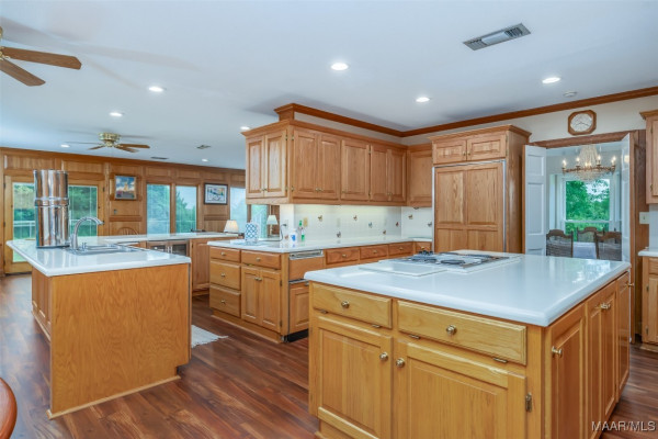 1519 OLD MCGEHEE Road