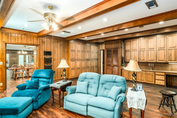 1519 OLD MCGEHEE Road