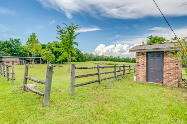 1519 OLD MCGEHEE Road