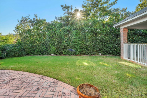 2238 Vaughn Lane