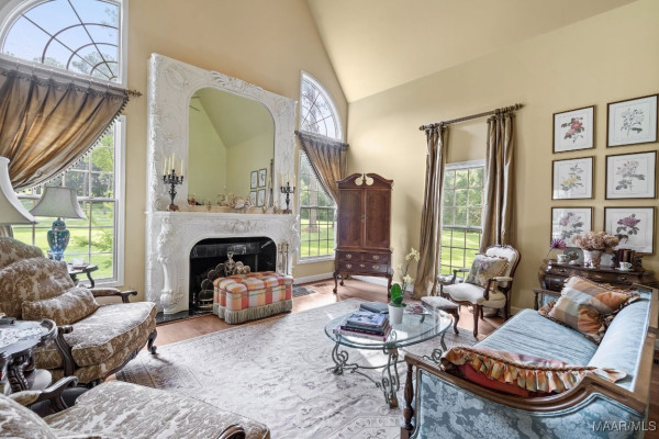 40 Watson Circle