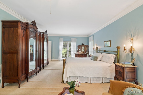 40 Watson Circle