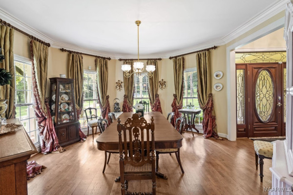 40 Watson Circle