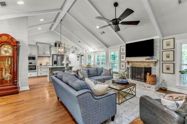 13884 Old Pike Road