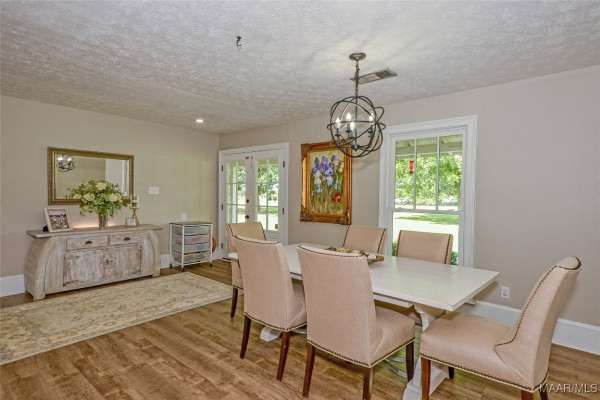 201 Mockingbird Lane