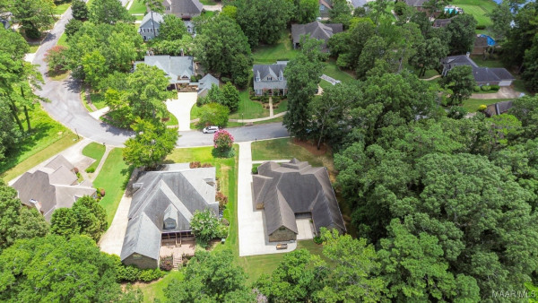 6313 Philadelphia Hill