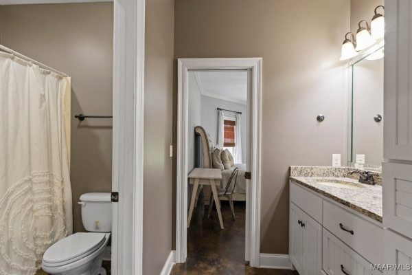 6313 Philadelphia Hill