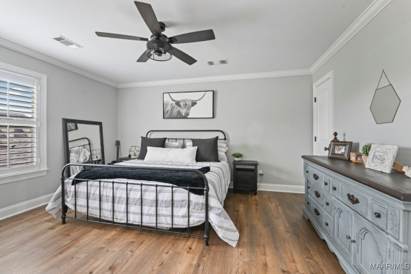 101 OAK RIDGE Court