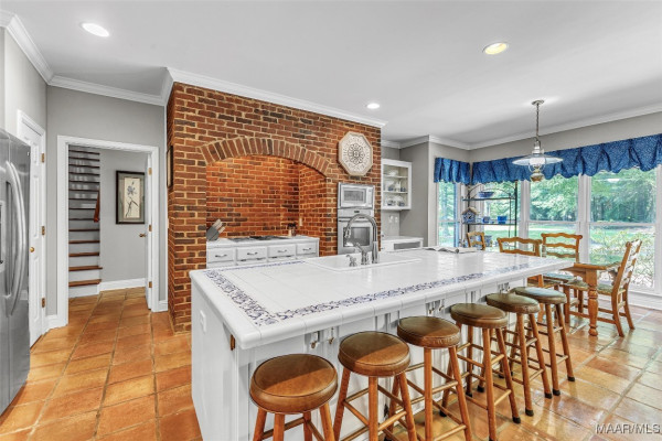 801 Wynwood Drive