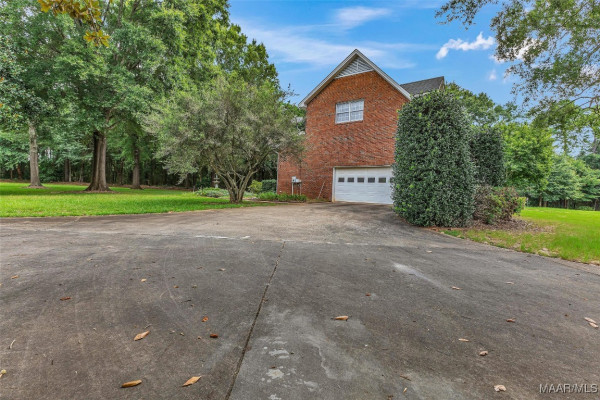 801 Wynwood Drive