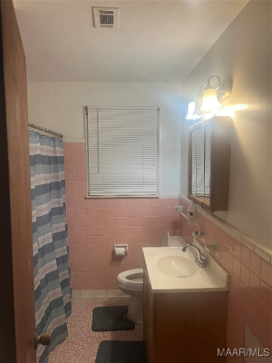 3606 Cambridge Road