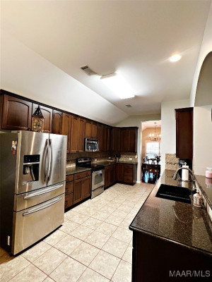 9089 Black Cherry Trail
