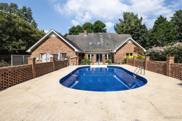 1411 Meriwether Road