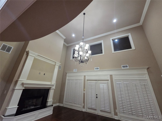 1113 OLD BRECKENRIDGE Lane