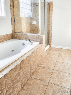 9408 KETTLEWELL Court