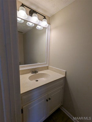 148 Blushing Groom Street