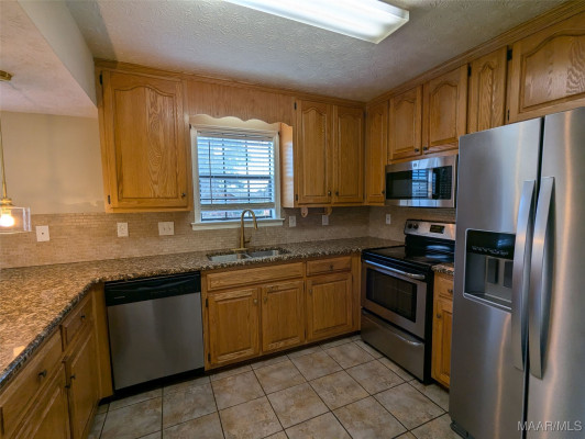 148 Blushing Groom Street