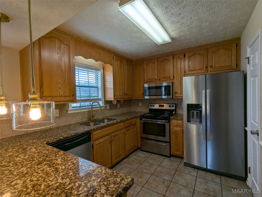 148 Blushing Groom Street