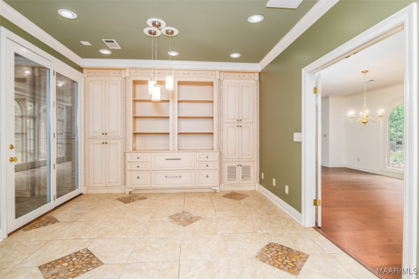 827 Timberlane Road