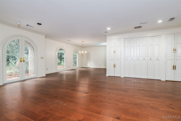 827 Timberlane Road