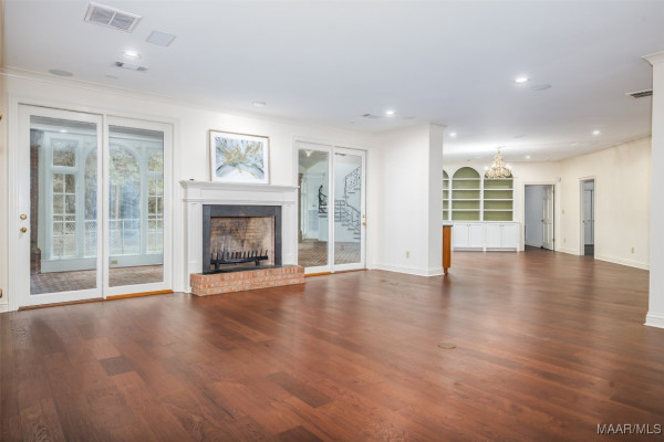 827 Timberlane Road