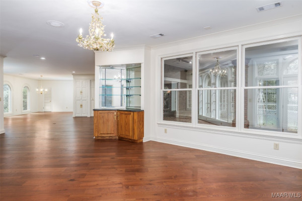 827 Timberlane Road