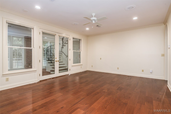 827 Timberlane Road