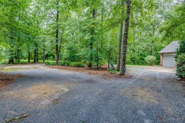 827 Timberlane Road