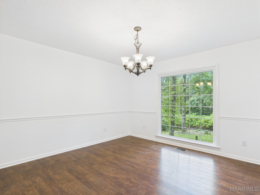 701 Ridgedale Lane