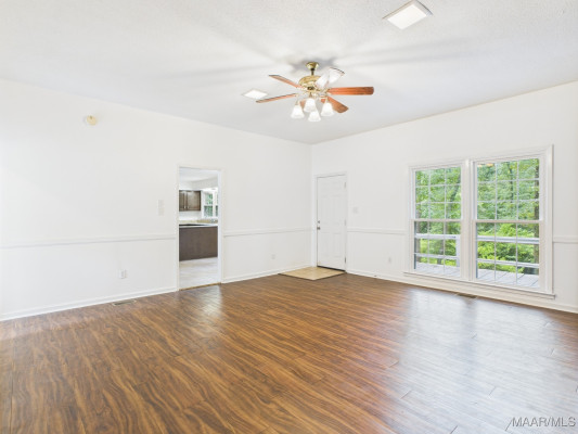 701 Ridgedale Lane